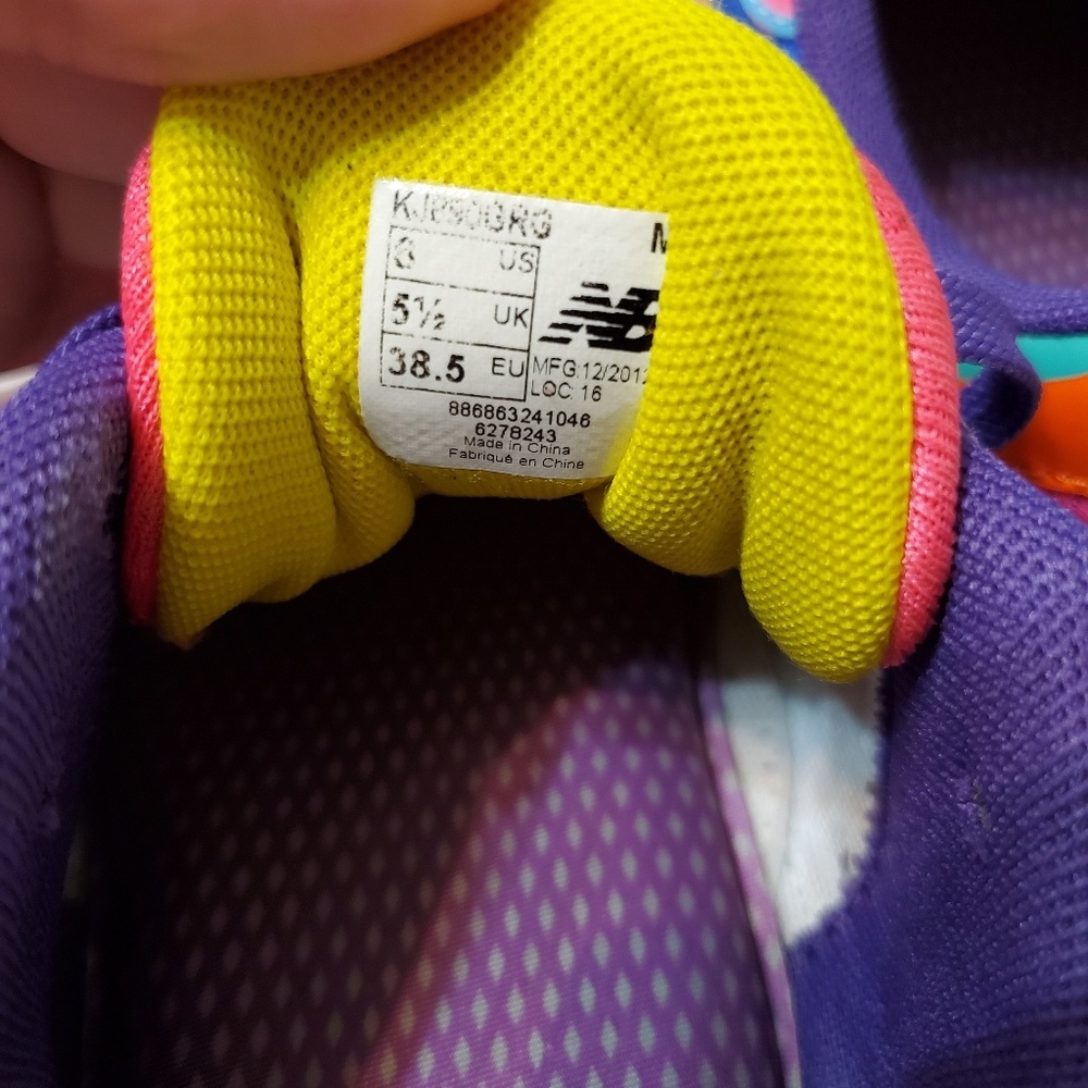 ***SOLD***Rainbow Neon New Balance - Picture 5 of 5